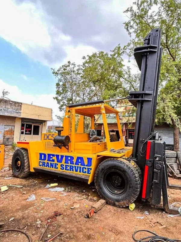 Crane Machine Lifting Rental Service ₹ 30,00,000/Month - Image 3